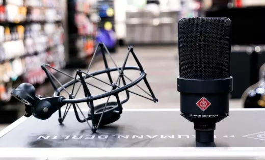 Neumann - TLM 103 w/ Shockmount & Case - Black 4